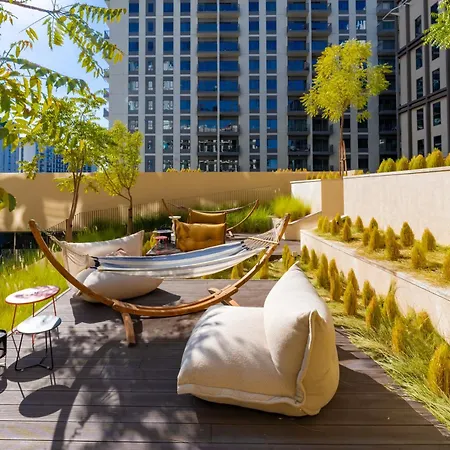 First Class Apartments In Dubai Hills - Next To Dubai Hills Mall - Socio, Collective And Golfville Towers Exterior photo