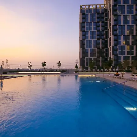 First Class Apartments In Dubai Hills - Next To Dubai Hills Mall - Socio, Collective And Golfville Towers Exterior photo