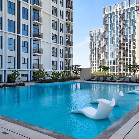 First Class Apartments In Dubai Hills - Next To Dubai Hills Mall - Socio, Collective And Golfville Towers Exterior photo