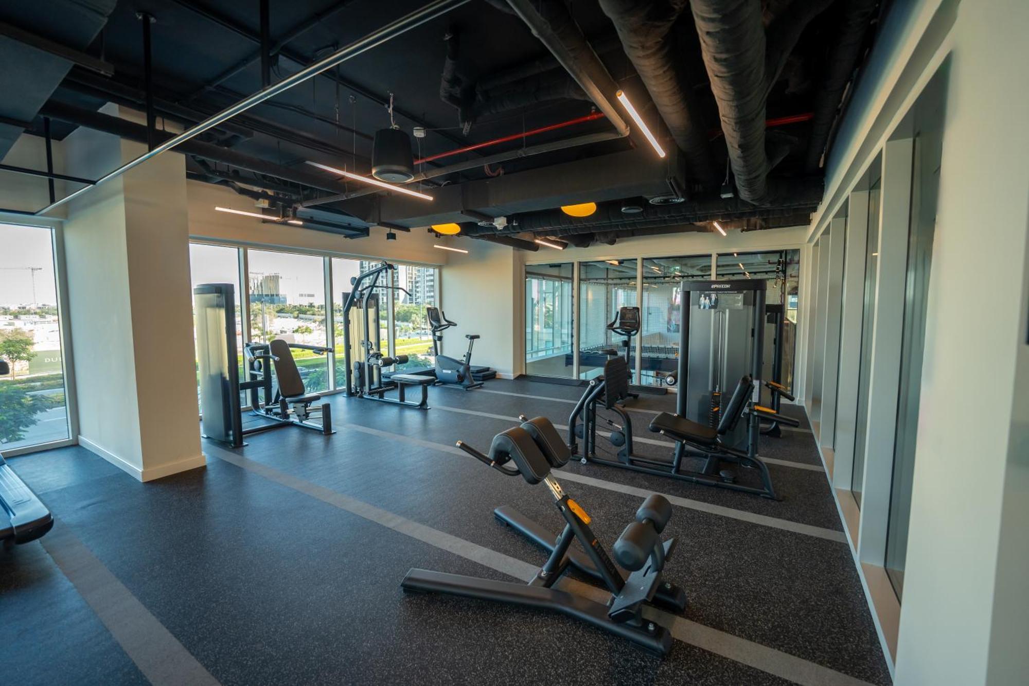 شقة First Class In Hills - Next To Hills Mall - Socio, Collective And Golfville Towers دبي