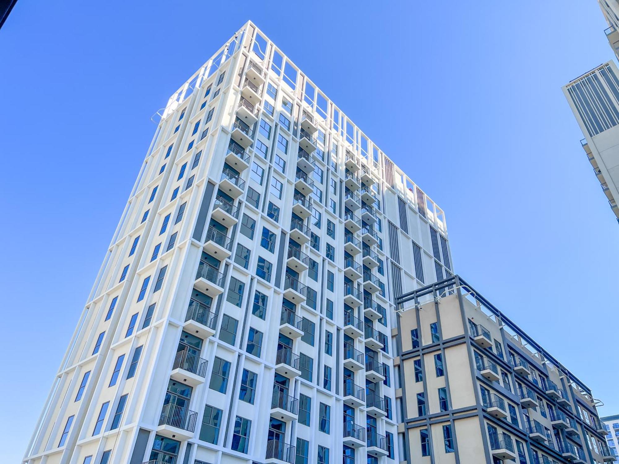 شقة First Class In Hills - Next To Hills Mall - Socio, Collective And Golfville Towers دبي